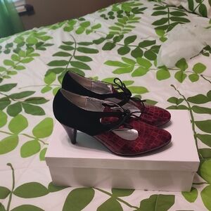 Elegant Black and Red Women's Heels